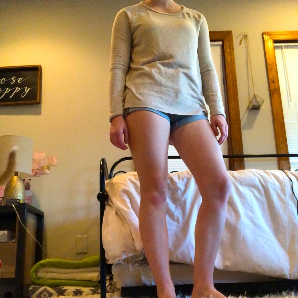 Loose, Tan, American Eagle Top | Soft and Sexy